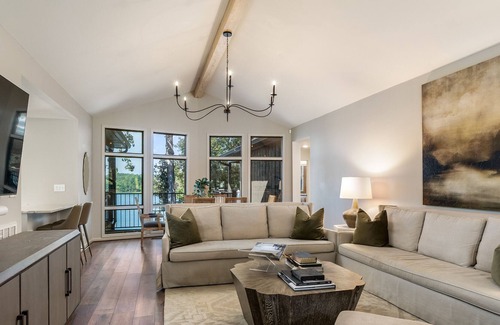 Northport House | Tide & Tranquility: Modern Lake Tuscaloosa Gem