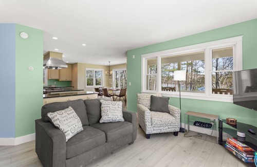 Orland House | Tides' Reach - Private Waterfront King Beds