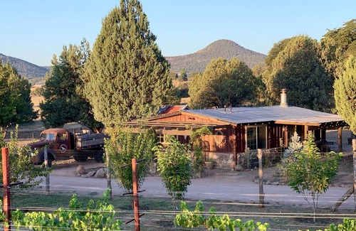 Young House | Tierra Madre Vineyards B & B - Garden House