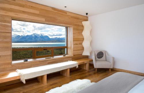 Torres Del Paine Hotel | Tierra Patagonia