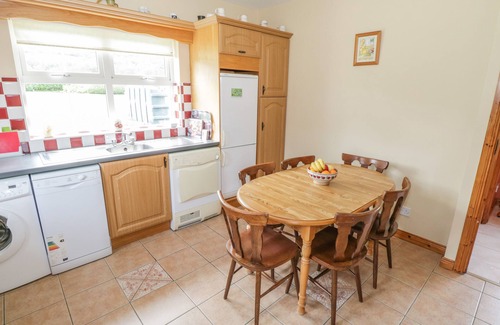 Fivemilebourne Cottage | TIEVE BAUN, country holiday cottage in Kinlough, County Leitrim