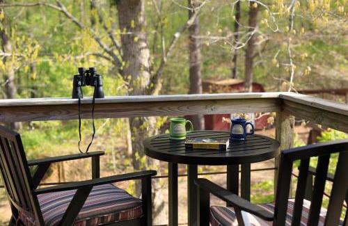 Bonnerdale Bed & Breakfast | Tiffany's Bed and Breakfast