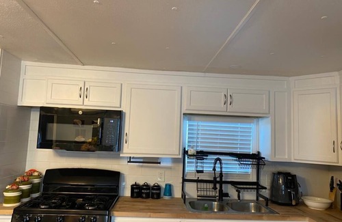 Channelview House | Tiger's house is a perfect mobile home whith special amenities.