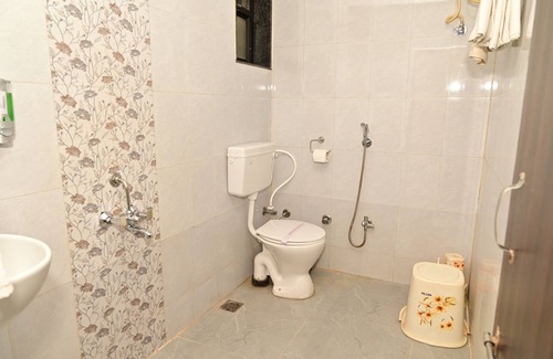 Warora Hotel | Tigers Heaven Resort