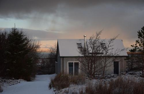 Breakish House | Tigh Eilidh (The Cabin on the Hill)