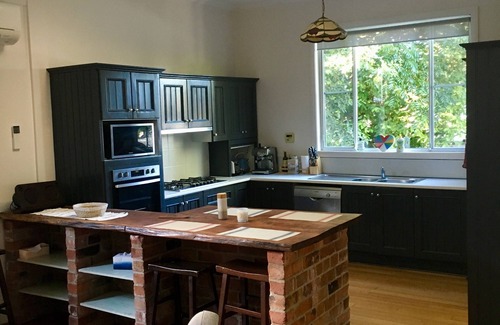 Maryville House | Tighes Hill Oasis