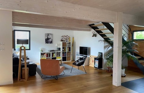 Villaz House | Timber-frame house between Lake Annecy and the Aravis mountains