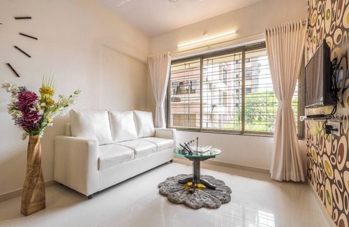 Borivali East Apartment | Timber Style 1 BHK suite