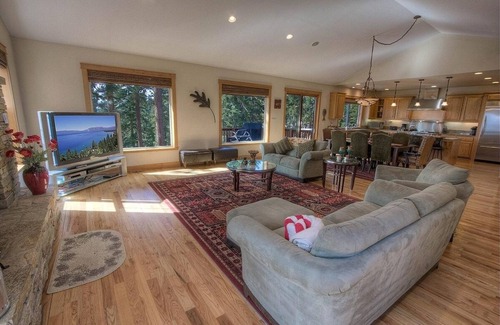Kingswood Estates House | Timber View Lodge 4 Bedroom Home by RedAwning