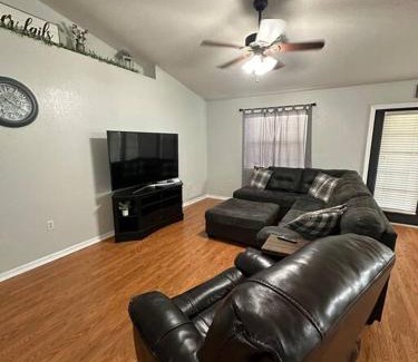 Lakeland House | Timbercrest