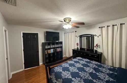 Lakeland House | Timbercrest