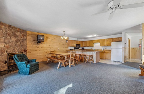 Park Rapids Condo | Timberlane Resort Condo #20 | 4 Bed, 4 Bath