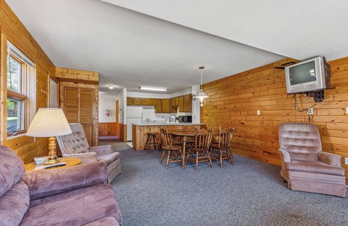 Park Rapids Condo | Timberlane Resort Condo #14 | 3 Bed, 3 Bath