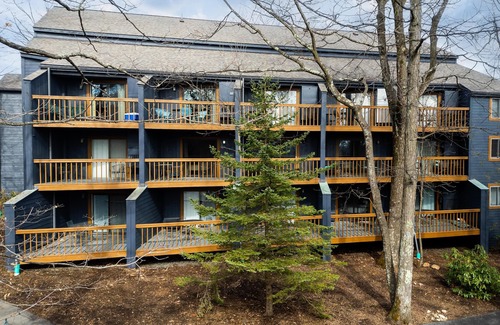 Wintergreen Condo | Timbers Lodge 54 with Wintergreen Advantage