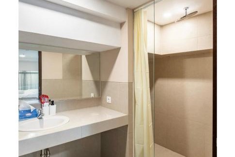 Tangerang Apartment | Time Suit Cozy loft with WiFi and pool