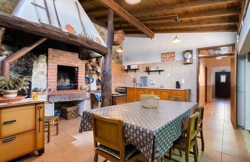 Gois Apartment | Time-traveler's paradise in Góis