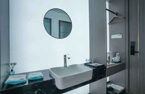 Yuzhong Apartment | Time Wharf Hotel - Jiefangbei Shibati