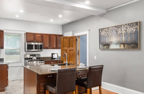 Billings House | Timelessly restored home - entirely yours to enjoy