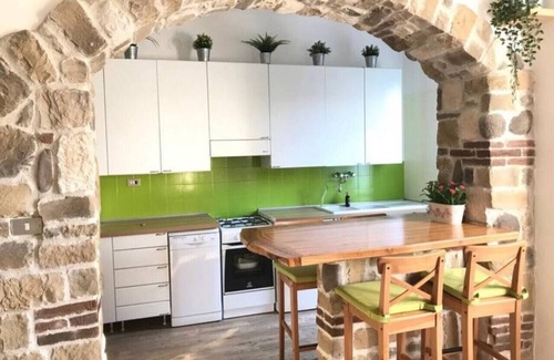 Bordighera Apartment | TimeToLive with garden view 1min to sea