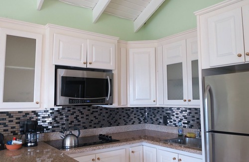 Frigate Bay Hotel | Timothy Beach Resort