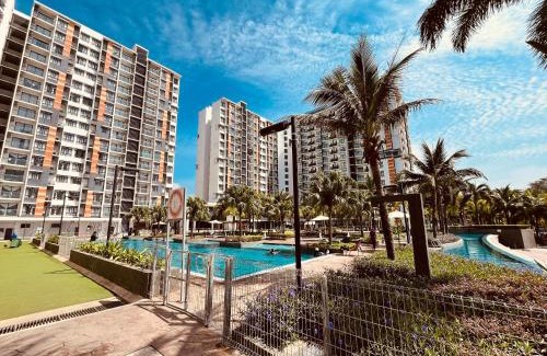 Kuantan Apartment | TimurBay Family Seaview, Kuantan by Anggun Bayu - Netflix Ready