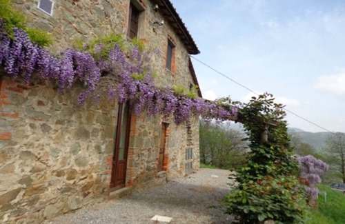 Pescia House | Tinaia of Podere Cima di Zano - apartment for 6 people