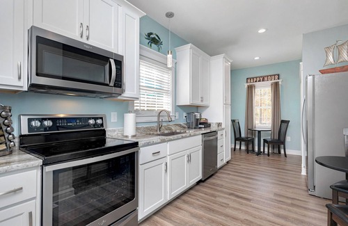 Deltaville House | Tiny 2 Bedroom House in Deltaville