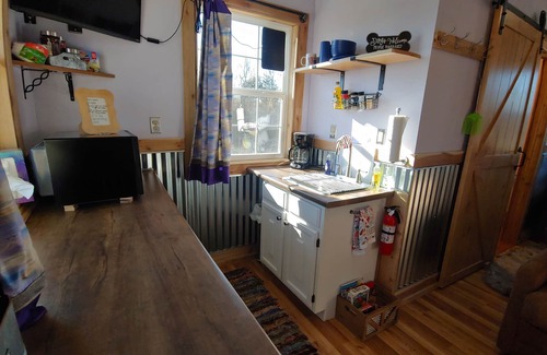 Buchanan County Cabin | Tiny Cabin on the Farm