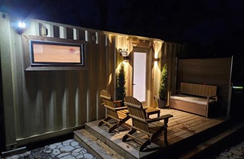 Lexington Villa | Tiny Container Cabin