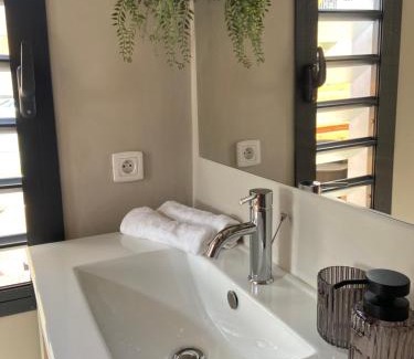 Trois Mares Apartment | Tiny Eden