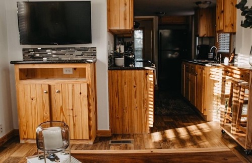 Austin Cabin | Tiny home cabin rentals on gated 2 acres and shared pool! Only 14mi to downtown!