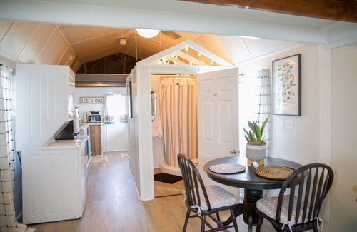 Houston County Cottage | Tiny home in country