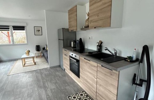 Frahier-et-Chatebier House | Tiny house avec étang privé