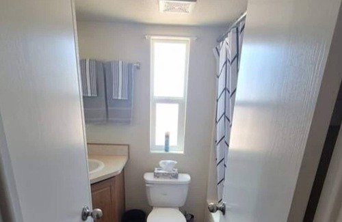 Meadview House | Tiny house close to Grand Canyon West & Lake Mead!