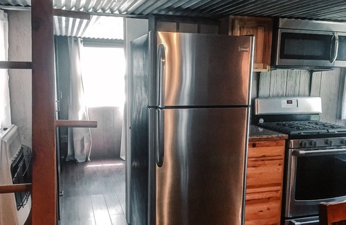 Grayridge Cottage | Tiny House - Cottage