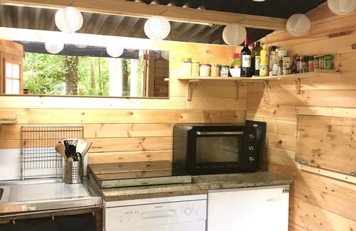 Vensac Ski Chalet | Tiny House Dans les Bois à 10 Minutes de L'océan