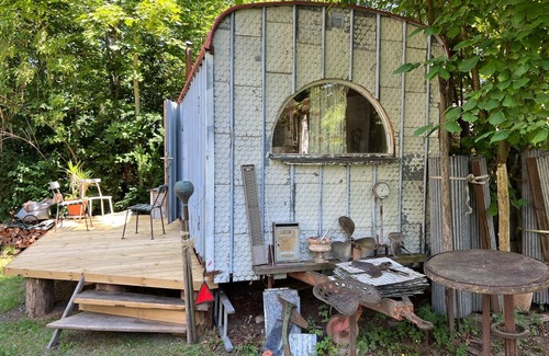 Bad Waldsee House | Tiny house in an original construction trailer
