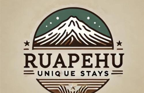 Raetihi House | Tiny House in the Bush - a minute from town centre Ruapehu Unique Stays