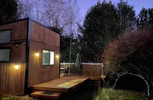 Raetihi House | Tiny House in the Bush - a minute from town centre Ruapehu Unique Stays