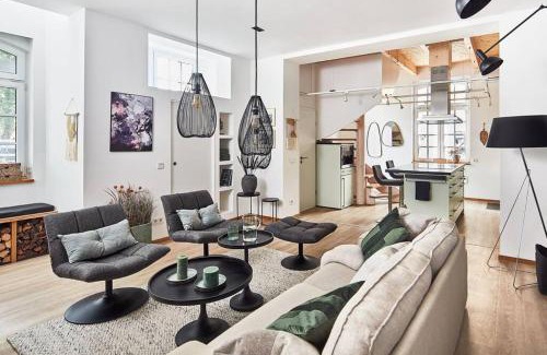 Radebeul Apartment | Tiny House Loft2d, Terrasse, WIFI, Romantik