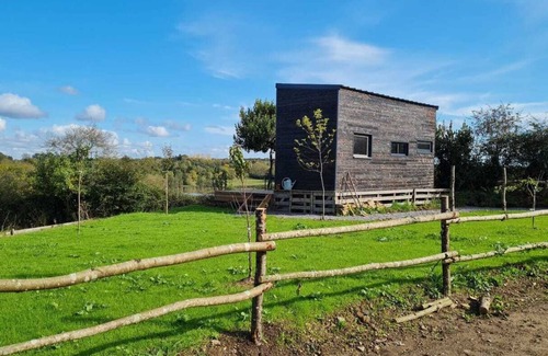 Port-Saint-Pere House | Tiny House: panoramic view of nature