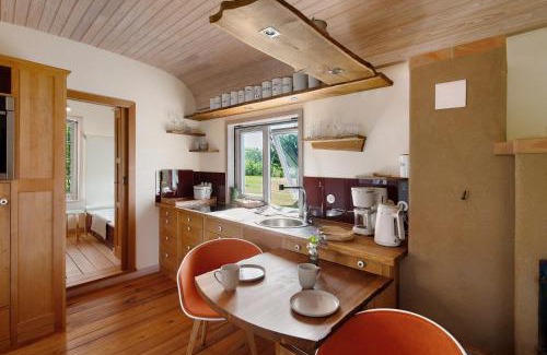 Satow House | Tiny House Ria