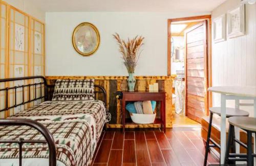 Arcadia House | Tiny House surrounded by Florida farm beauty