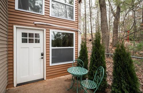 Mayfield House | Tiny Loft - Spider Lake - Sandy Beach - SUP Rental