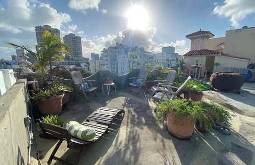 Parque Apartment | TINY -one room- Apartment/Beach View/Rooftop Terrace