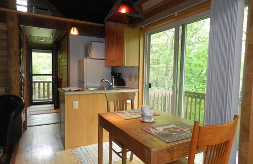 Elba Cabin | Tiny Treehouse Cabin Retreat, Riverside, Adults Only, No Pets, Peace and Quiet!