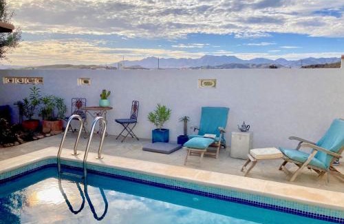 Cuevas Del Almanzora House | Tinyhouse im Patio einer romantischen Finca