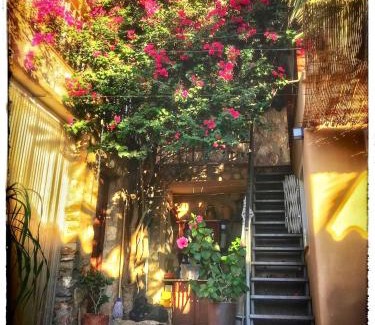 Cuevas Del Almanzora House | Tinyhouse im Patio einer romantischen Finca