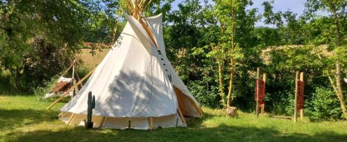Moulayres Other | tipi des apaches