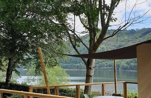 Laussac Cabin | Tipi home 34m2 (3 Schlafzimmer) ohne Toiletten 5 Personen